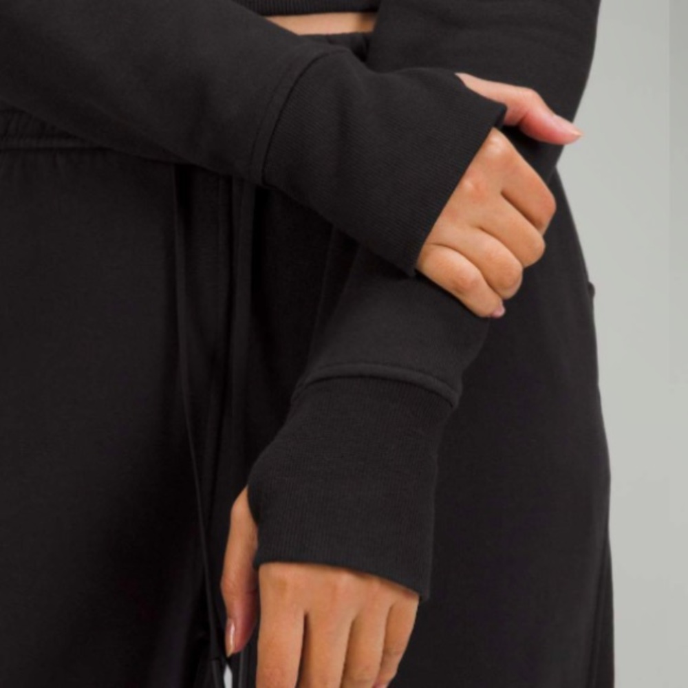 LULULEMON NWT Black Cropped Scuba Jacket size 4 - Picture 6 of 7
